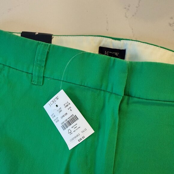 NWT J.Crew Classic 3.5" Hem Chino Shorts - Kelly Green, Size 6 - Picture 3 of 6